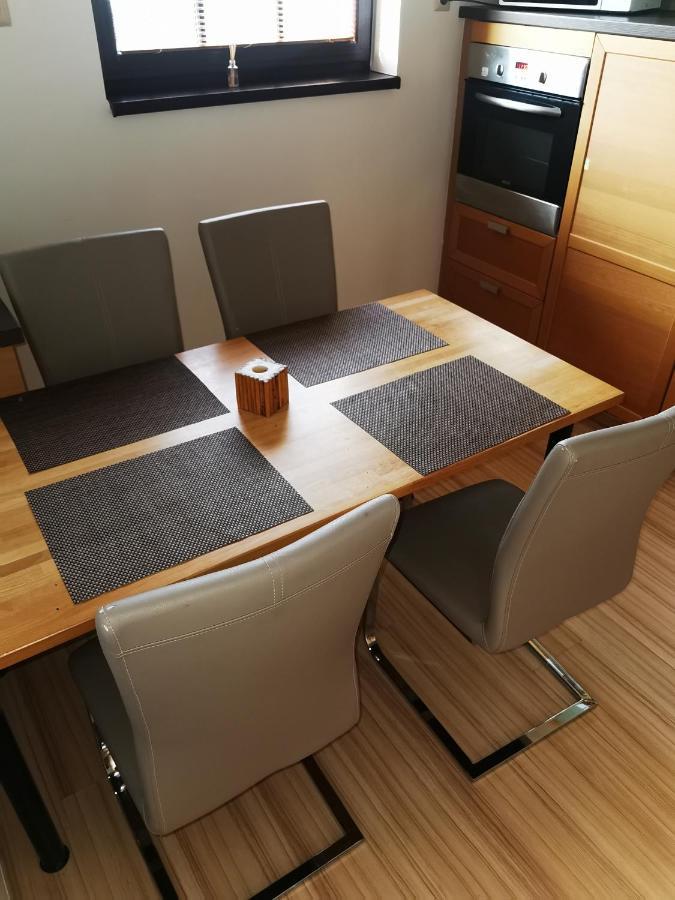 Pension Nest - Family Apartman Mosonmagyarovar Luaran gambar