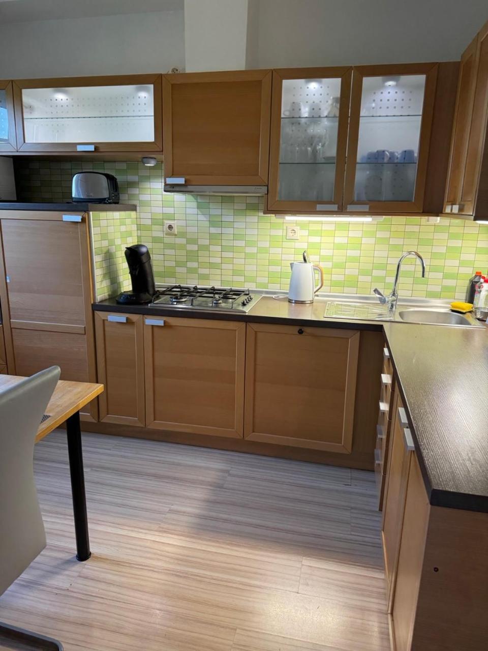 Pension Nest - Family Apartman Mosonmagyarovar Luaran gambar